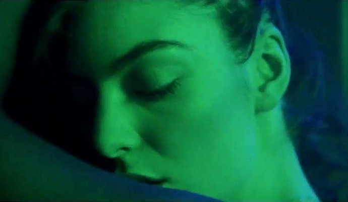 Lorde Releases Snippet of New Single and Music Video 'Green Light'