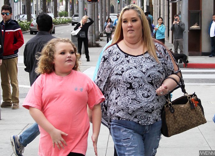 Yikes! Mama June Says Doctor Accidentally Cut Honey Boo Boo's Head Open During C-Section