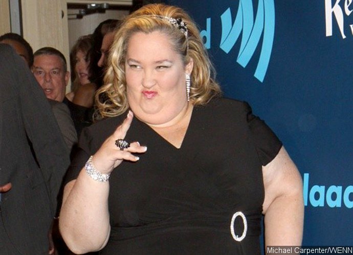 Mama June Rushed to Hospital After Collapsing at Home