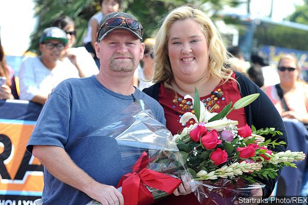 Mama June Split From Child Molester, Tries to Get Back Together With Sugar Bear