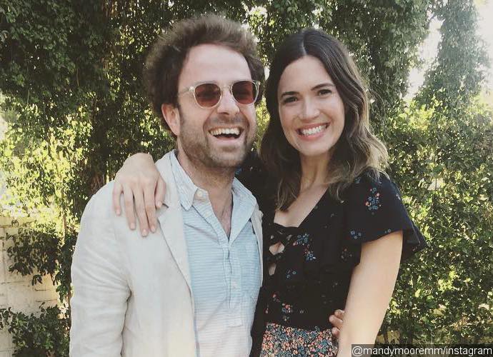 Mandy Moore Reveals She Met Fiance Taylor Goldsmith via Instagram, Already Plans a Baby
