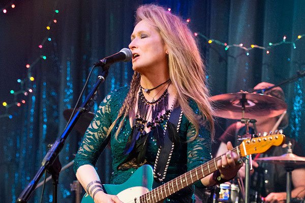 Meryl Streep Turns Into Rocker in First 'Ricki and the Flash' Photo