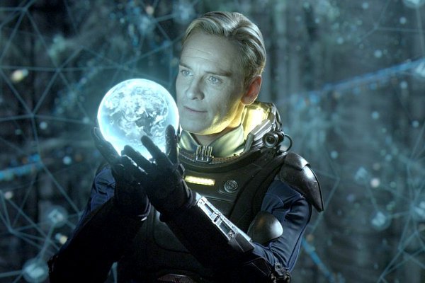Michael Fassbender Confirmed to Return for 'Prometheus 2'
