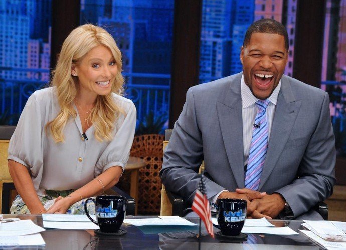 Michael Strahan Wanted to Bail on 'Live!' Because Kelly Rippa Was 'Bullying' Him