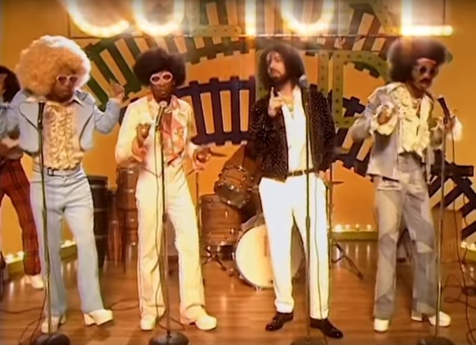 Migos and Drake Go Back to the '70s in 'Walk It Talk It' Music Video