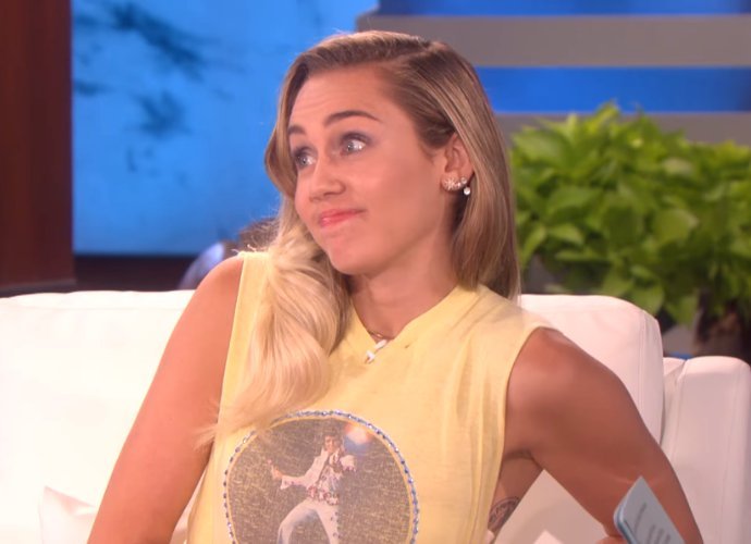 Miley Cyrus Brags About Her Sex Life With Liam Hemsworth in Front of Her Grandma