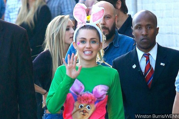Miley Cyrus-Hosted MTV VMAs to Have Delay