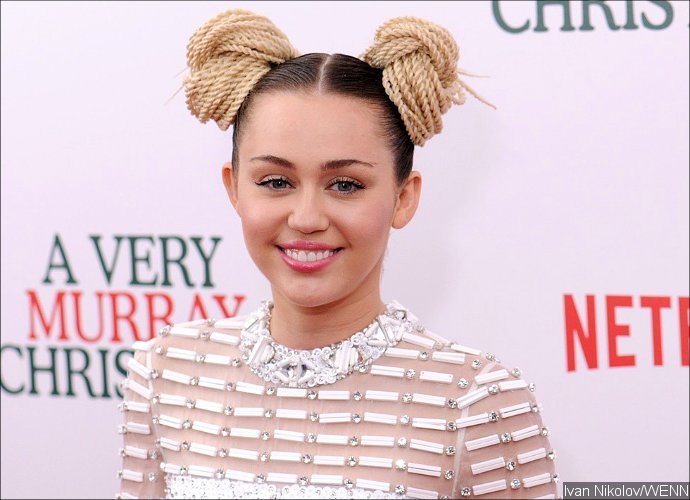 Miley Cyrus Misses Performance in L.A. as She Stays in Aussie With Ex Liam Hemsworth