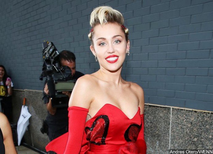Miley Cyrus Accused of Cyberbullying by Hunter Whom She Bashed on Social Media