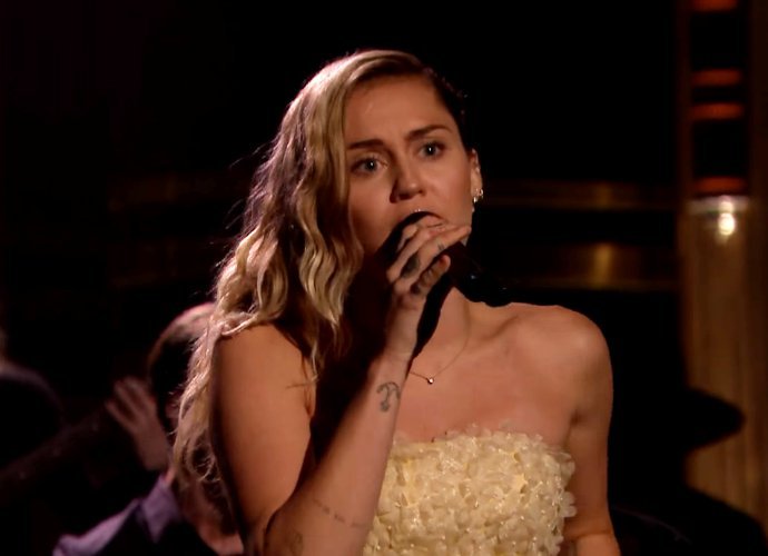 Miley Cyrus Performs 'The Climb' for Las Vegas Victims, Gives 'Bodak Yellow' Pop Remix
