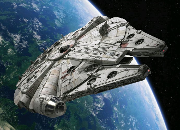 Why the Millennium Falcon Looks Different in 'Solo: A Star ...