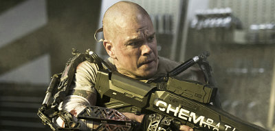 Matt Damon fights to live in 'Elysium' 