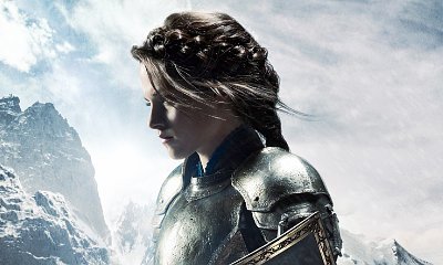 Kristen Stewart portrays a dark version of Snow White in 'Snow White and the Huntsman' 