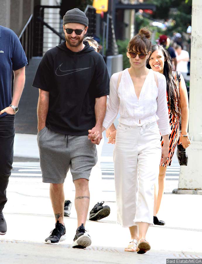 Justin Timberlake and Jessica Biel enjoy casual Sunday stroll with son  Silas in NYC