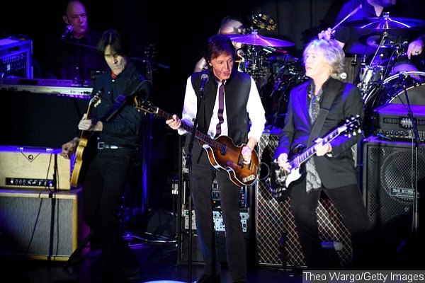Video: Paul McCartney Plays Surprise Intimate Concert on Valentine's Day in New York
