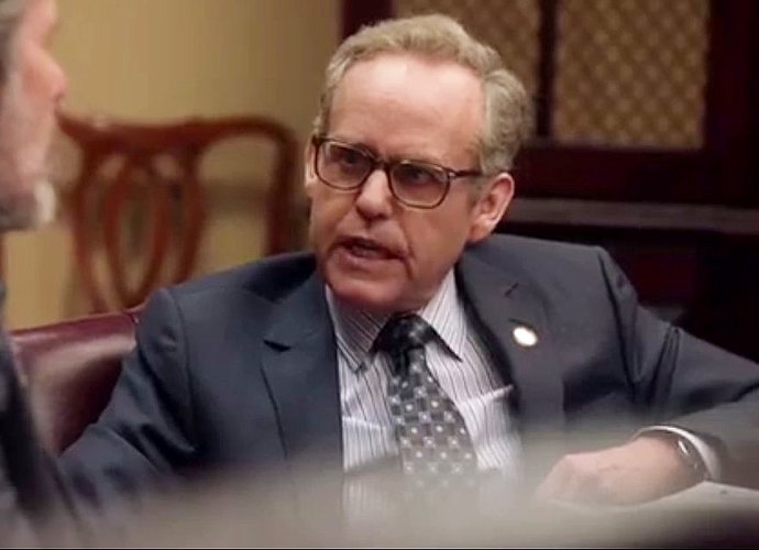 'Veep' Star Peter MacNicol Stripped of His Emmy Nomination. Here's Why