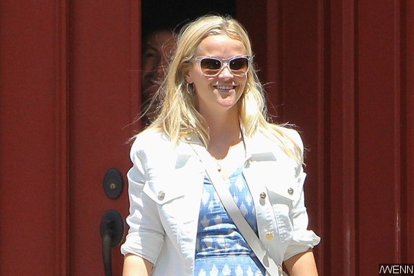 Reese Witherspoon to Star in and Produce 'Cold' at Lionsgate