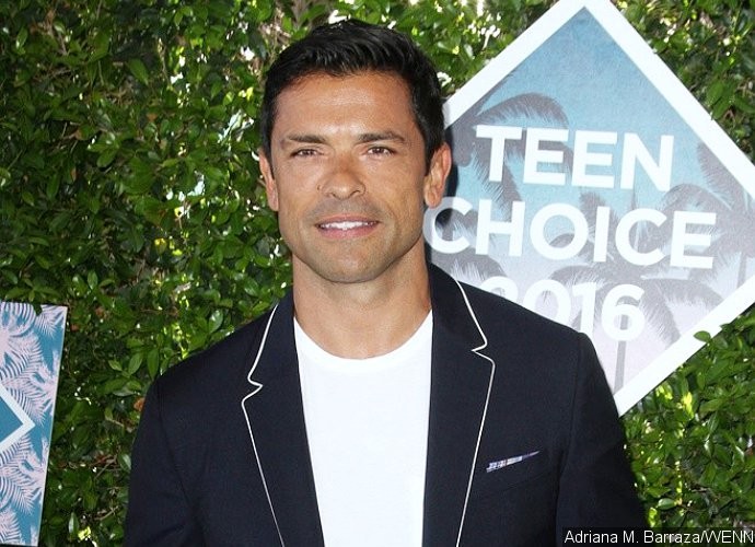 'Riverdale' Season 2 Adds Mark Consuelos as Villain, Recasts Reggie Mantle