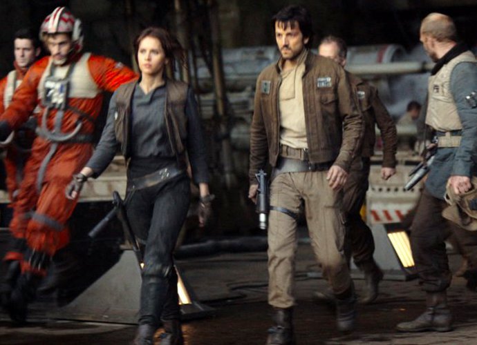 Rogue One: A Star Wars Story' Storms Worldwide Box Office With a Massive  $290M