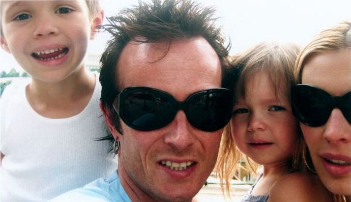 Scott Weiland's Ex-Wife Pens Emotional Letter: Our Kids 'Lost Their Father Years Ago'