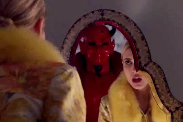 First 'Scream Queens' Trailer: Emma Roberts and Lea Michele Terrorized by Red Devil