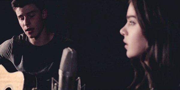 Video Shawn Mendes Teams Up With Hailee Steinfeld For Beautiful Duet Of Stitches