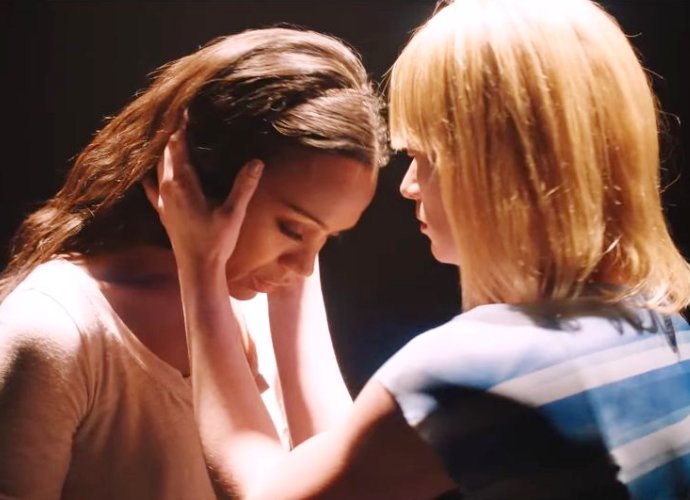 Sia, Zoe Saldana and Julianne Moore Join Forces to Raise HIV Awareness in 'Free Me' Music Video