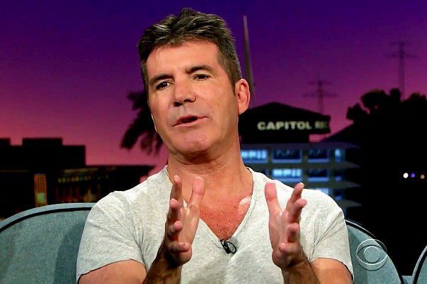 Simon Cowell 'About to Jump Off a Cliff' After Learning of Zayn Malik's Exit From 1D