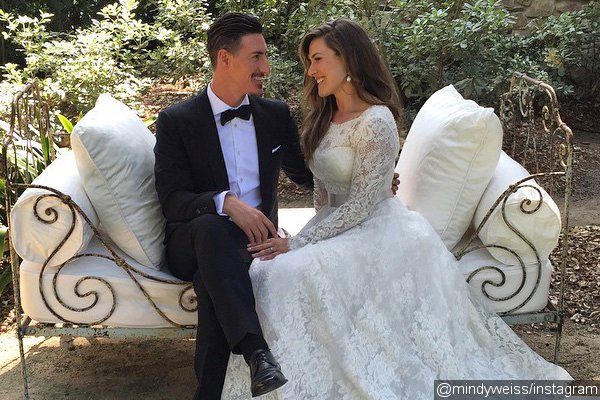 'Skyline' Actor Eric Balfour and Girlfriend Erin Chiamulion Tie the Knot in California