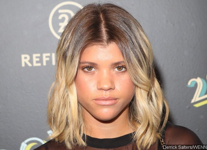 See Sofia Richie Accidentally Expose Her Bare Nipple During a Shopping Trip