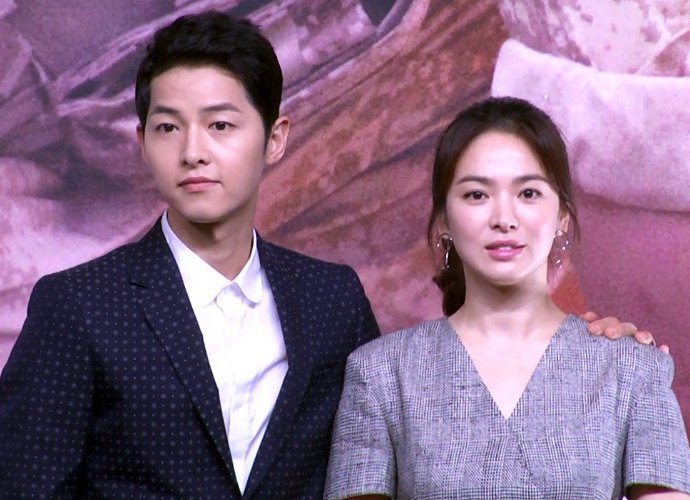 Song Joong Ki and Song Hye Kyo Spotted Having Breakfast in Paris