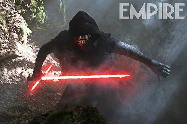 New 'Star Wars: The Force Awakens' Image Features Villain Kylo Ren