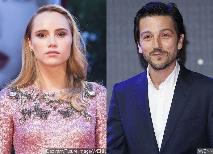 New Couple Alert! Suki Waterhouse and 'Rogue One' Star Diego Luna Caught Getting Handsy in Mexico