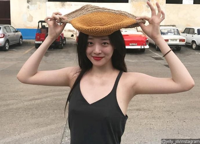 Instagram sulli fx Sulli Dead: