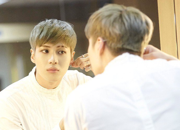 Taemin Roams A Forest In Aesthetic Music Video For Day And Night