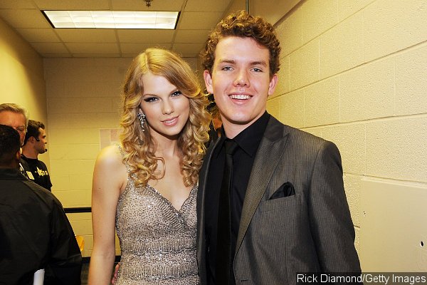 Taylor Swift And Her Siblings - Taylor Swift Album