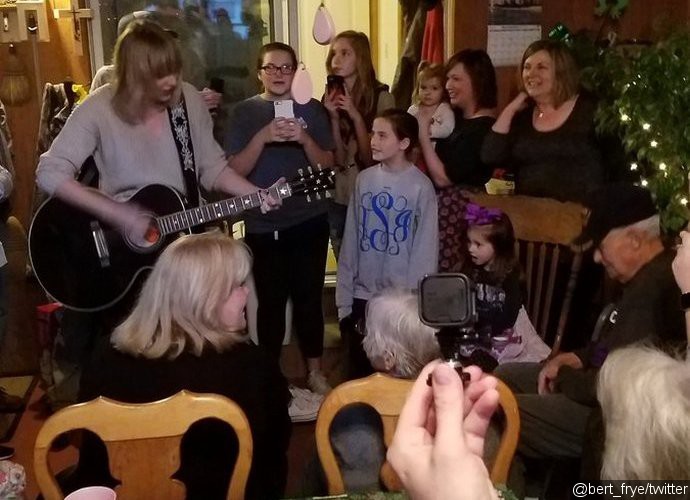 Taylor Swift Surprises 96-Year-Old WWII Vet and Performs for Him