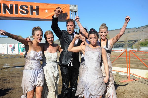 'The Bachelor' Recap: Nudity, Dirt-Covered 'Brides' and Cinderella-Themed Date