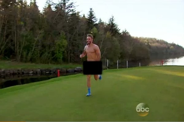 The Bachelorette Recap Shawn Strips Naked On Golf Course Gets Into Final Two 