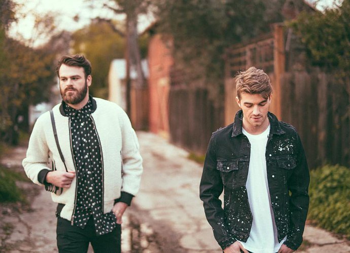 The Chainsmokers Teases 'Paris' Music Video