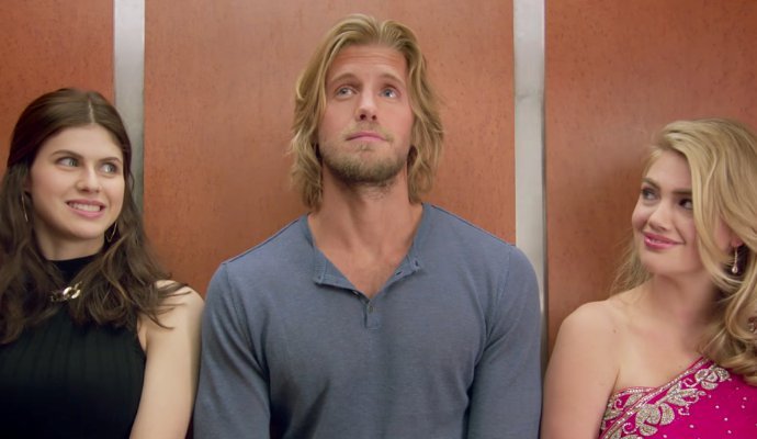 The layover daddario alexandra Alexandra Daddario