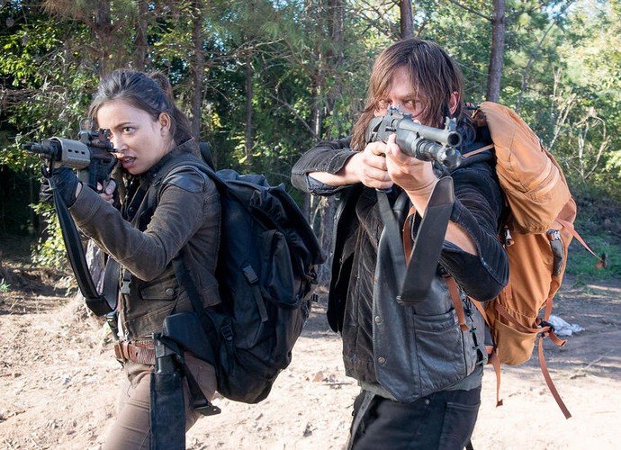 'The Walking Dead' Gets Super-Sized Season 6 Finale