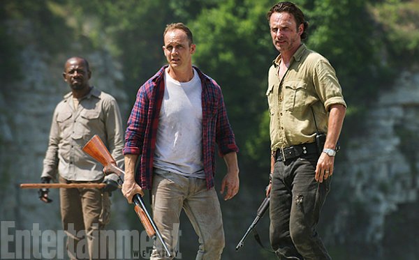 'The Walking Dead' Season 6 Photos Show New Characters