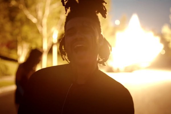 The Weeknd's 'The Hills' Bumps His 'Can't Feel My Face' From Billboard Hot 100's No. 1