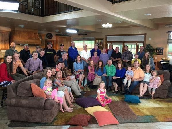 TLC Yanks '19 Kids and Counting' off Schedule After Josh Duggar Molestation Allegations