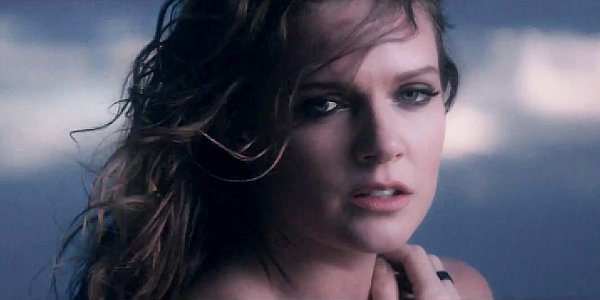 Tove Lo Goes Naked in Timebomb Video, Unveils Dates for 