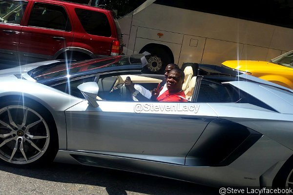 Tracy Morgan Back Behind the Wheel for the First Time Since Fatal Car Crash