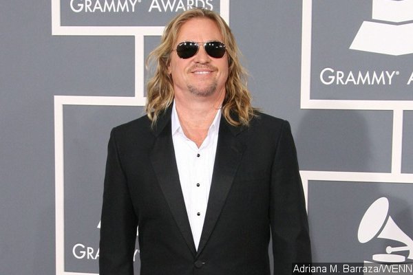 Val Kilmer Is Recovering After Undergoing Surgery for Throat Tumor