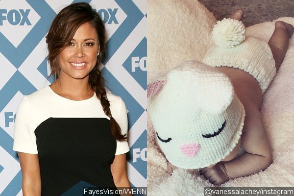 Vanessa Minnillo Shares First Snap of Baby Daughter Brooklyn Elisabeth