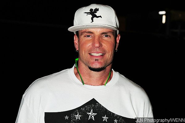 Vanilla Ice Is Arrested and Charged With Burglary and Grand Theft